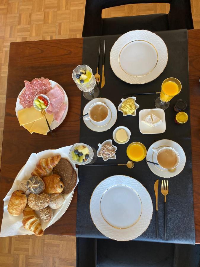 Bed & Breakfast Maison Noire Westende-Bad Incl Parking & Ontbijt Middelkerke Esterno foto