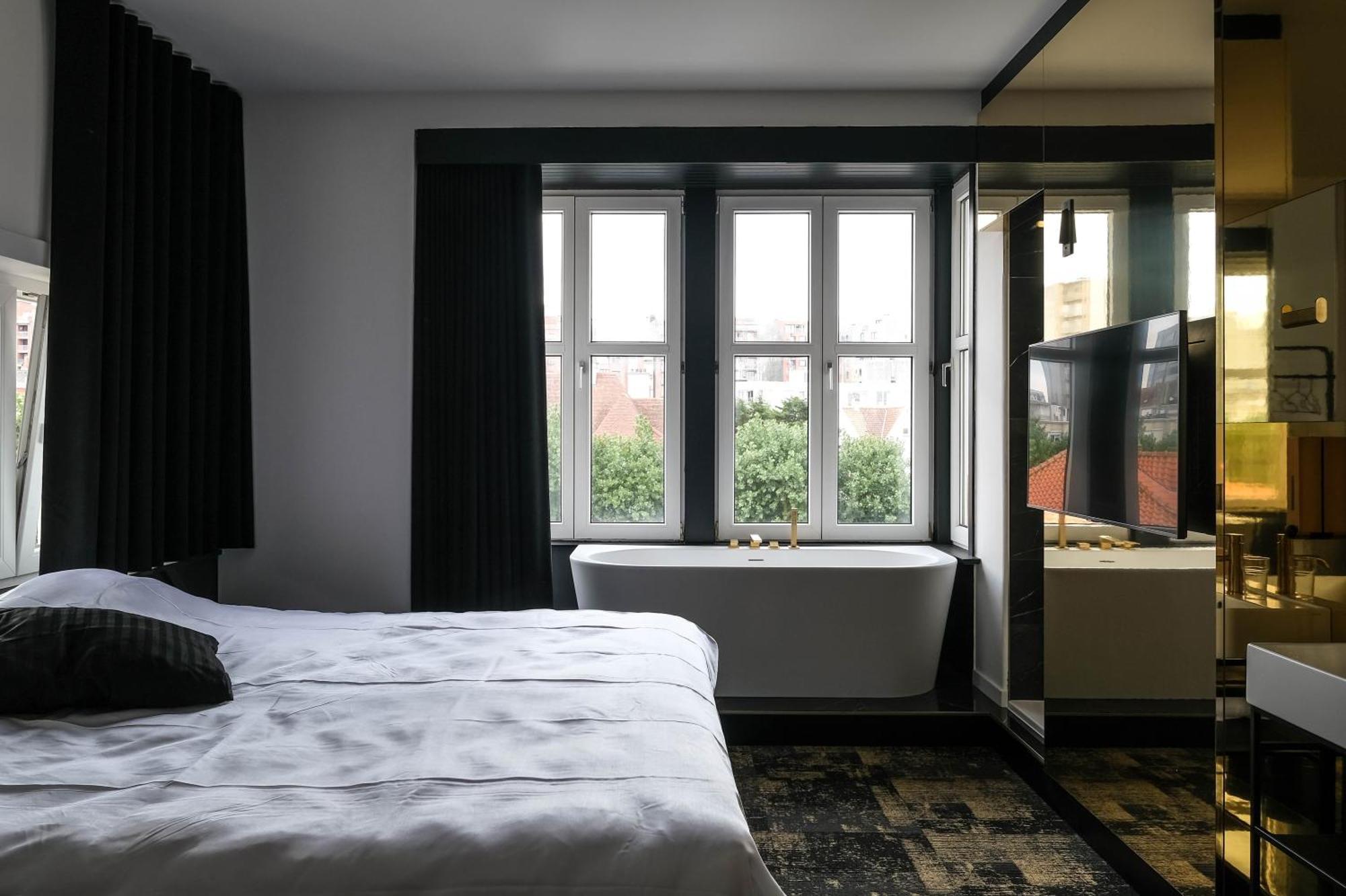 Bed & Breakfast Maison Noire Westende-Bad Incl Parking & Ontbijt Middelkerke Esterno foto